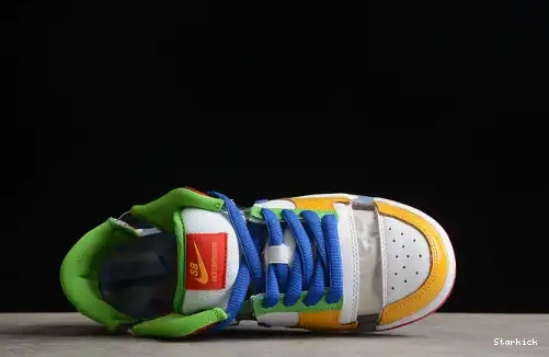 FD8777-100 Dunk Bodecker Low SB Nike Sandy 0610
